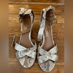 Rowen Metallic Snake Wedge Sandals Size 9